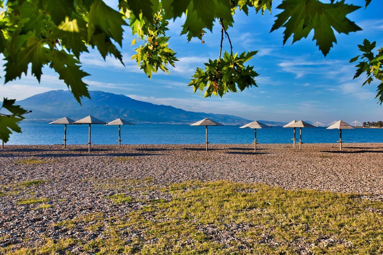 Nafpaktos Beach Luxury Suites Exteriér fotografie